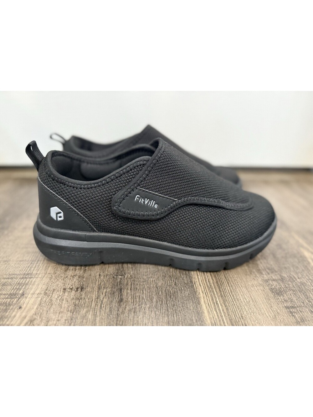 FitVille EasyTop Diabetic Orthopedic Shoes Sneakers Sz 10.5W Women NWOB